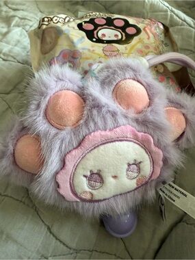 Lucky Emma Plush Paw Bag in Lavender and Pink